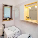 3 Bedroom Cozy In *