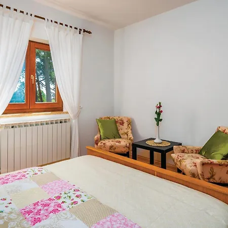 3 Bedroom Cozy In